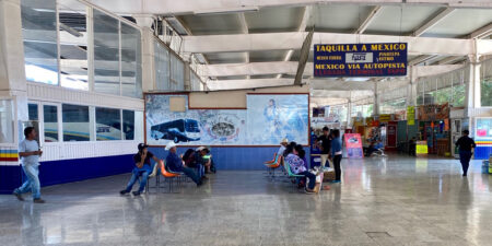 Terminal de autobuses en Salina Cruz